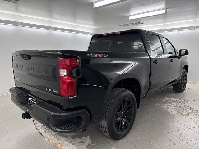 2025 Chevrolet Silverado 1500 Custom