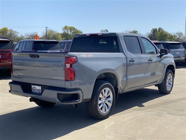 2025 Chevrolet Silverado 1500 Custom