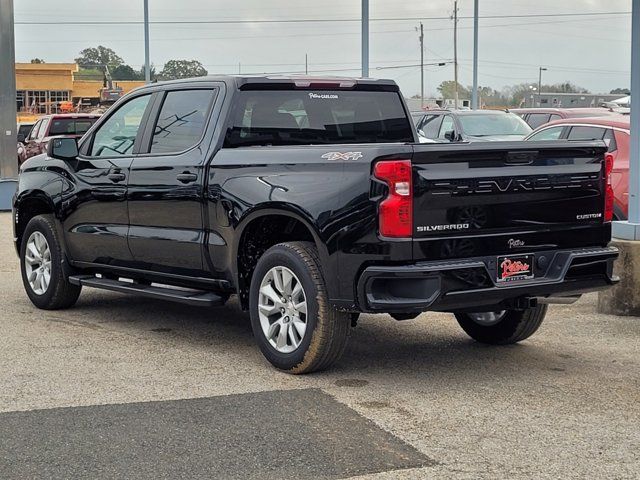 2025 Chevrolet Silverado 1500 Custom