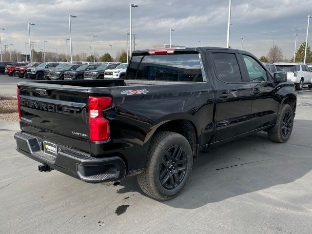 2025 Chevrolet Silverado 1500 Custom