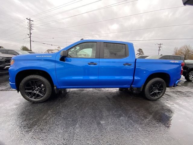 2025 Chevrolet Silverado 1500 Custom