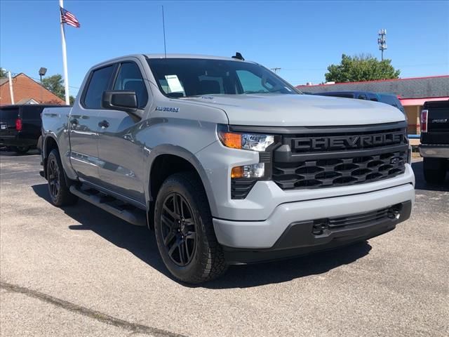 2025 Chevrolet Silverado 1500 Custom