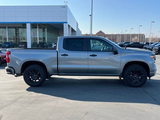 2025 Chevrolet Silverado 1500 Custom