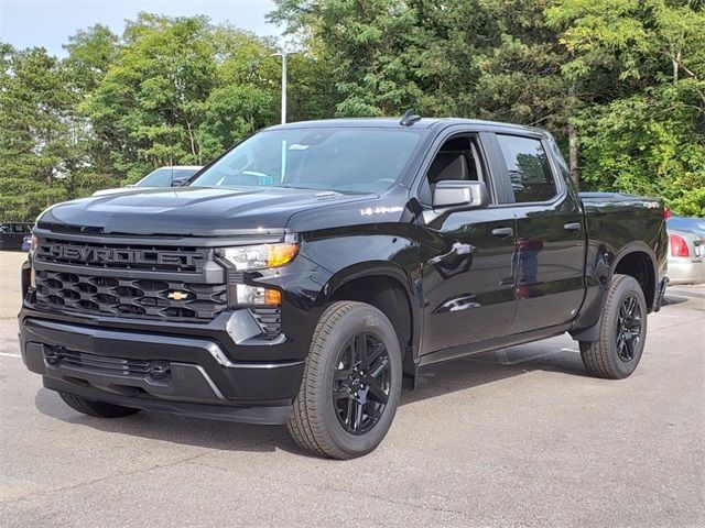 2025 Chevrolet Silverado 1500 Custom