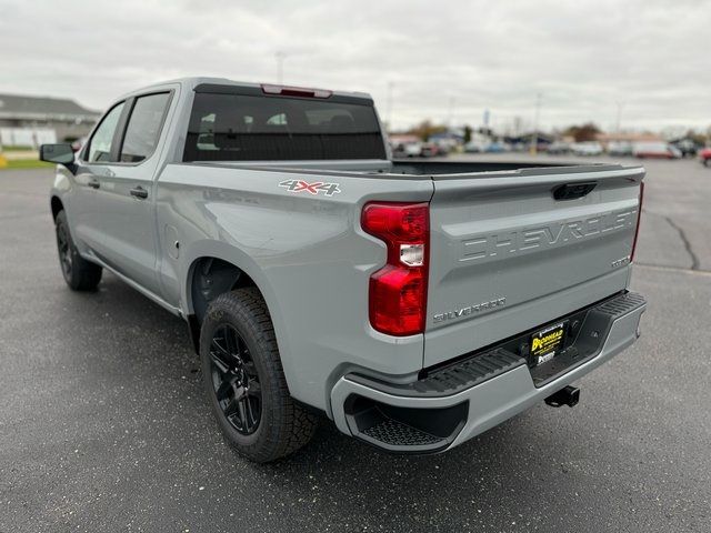 2025 Chevrolet Silverado 1500 Custom