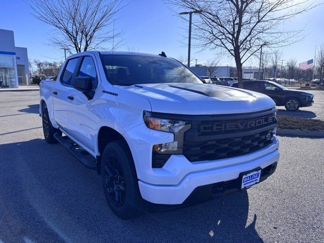 2025 Chevrolet Silverado 1500 Custom