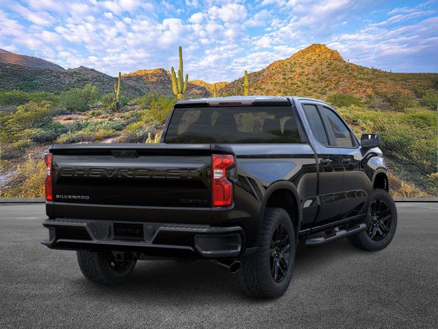 2025 Chevrolet Silverado 1500 Custom