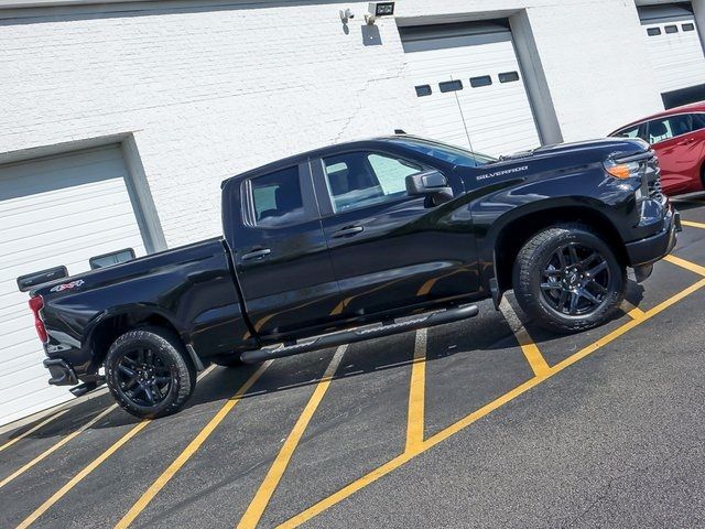 2025 Chevrolet Silverado 1500 Custom