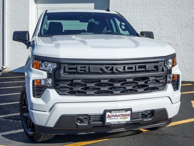 2025 Chevrolet Silverado 1500 Custom