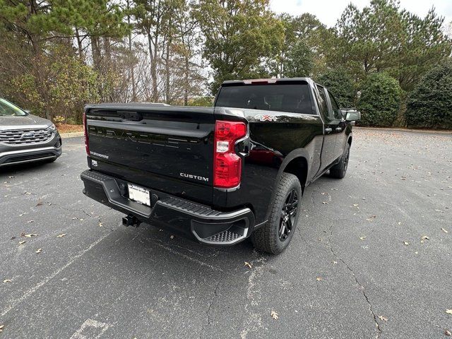 2025 Chevrolet Silverado 1500 Custom