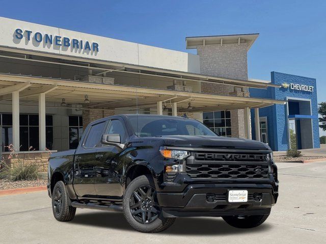 2025 Chevrolet Silverado 1500 Custom