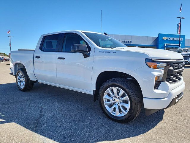 2025 Chevrolet Silverado 1500 Custom