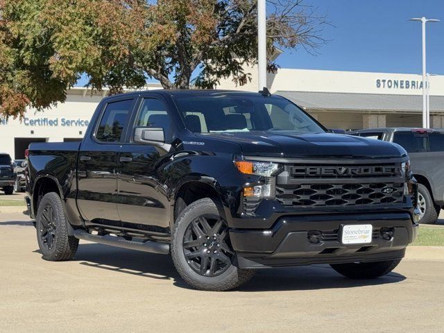 2025 Chevrolet Silverado 1500 Custom