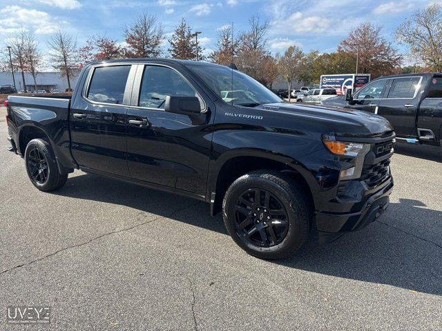 2025 Chevrolet Silverado 1500 Custom