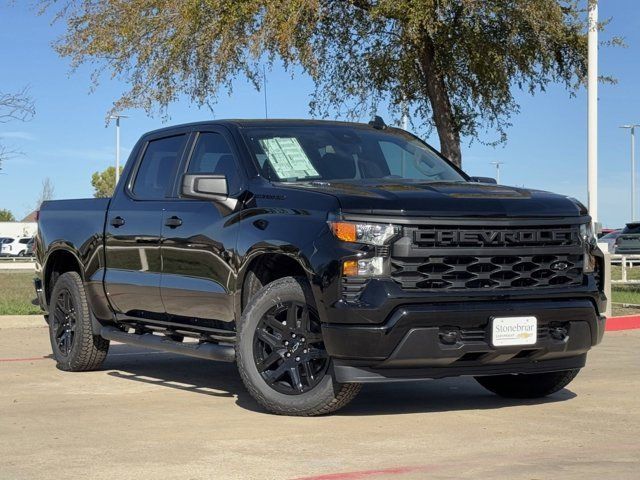 2025 Chevrolet Silverado 1500 Custom