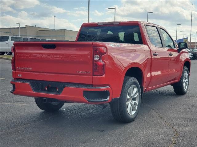 2025 Chevrolet Silverado 1500 Custom