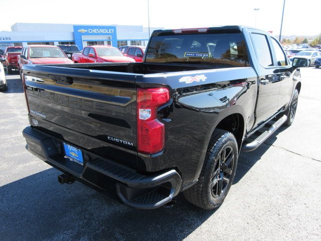 2025 Chevrolet Silverado 1500 Custom