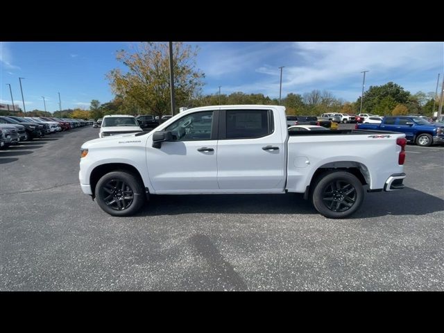 2025 Chevrolet Silverado 1500 Custom