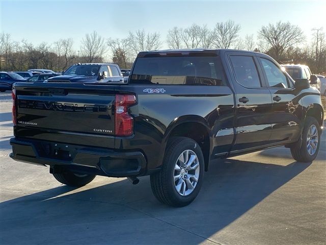 2025 Chevrolet Silverado 1500 Custom