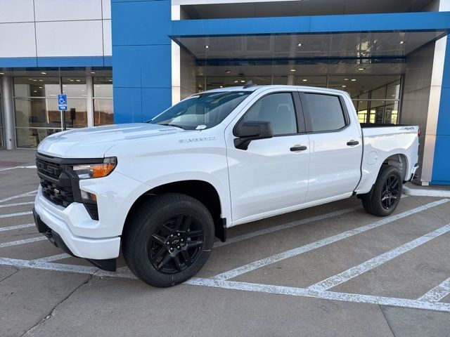 2025 Chevrolet Silverado 1500 Custom