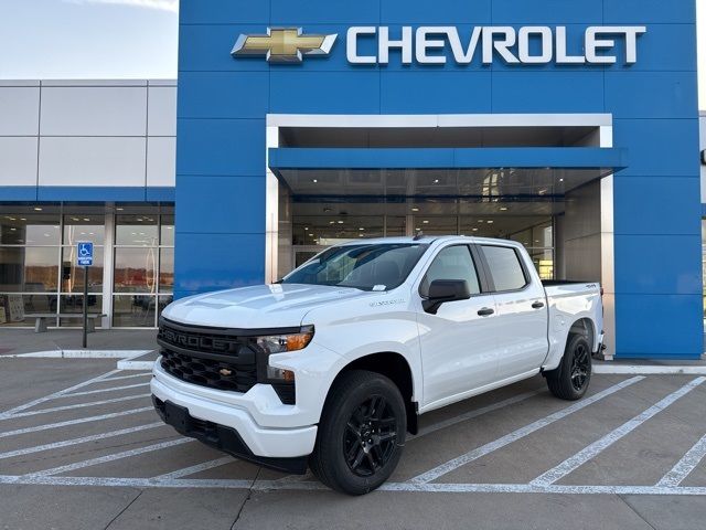 2025 Chevrolet Silverado 1500 Custom