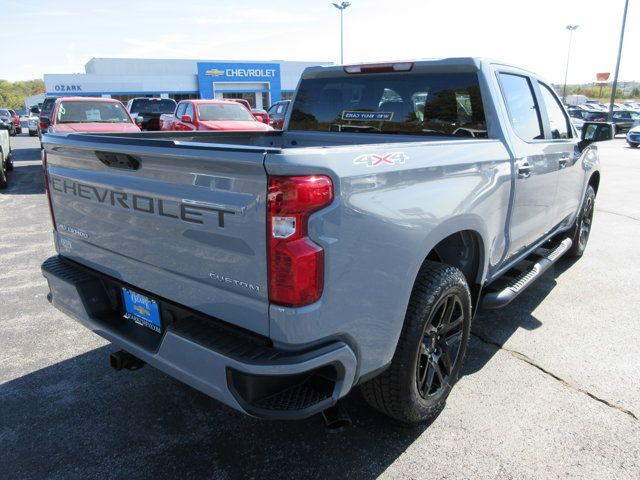 2025 Chevrolet Silverado 1500 Custom