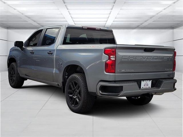 2025 Chevrolet Silverado 1500 Custom