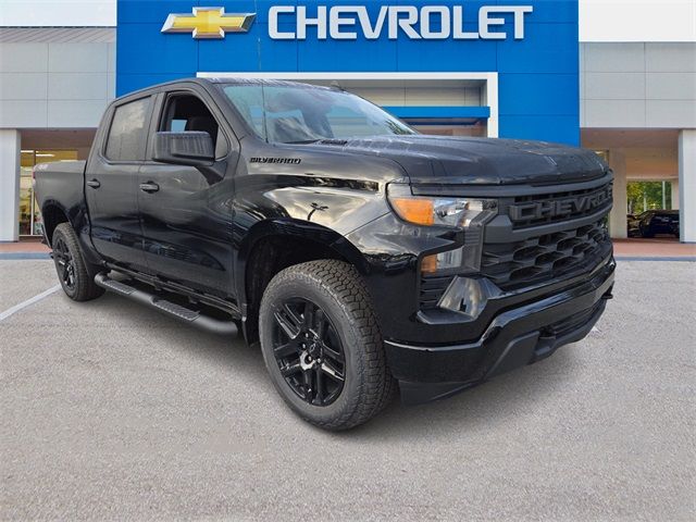 2025 Chevrolet Silverado 1500 Custom