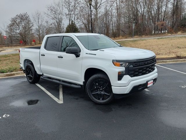 2025 Chevrolet Silverado 1500 Custom