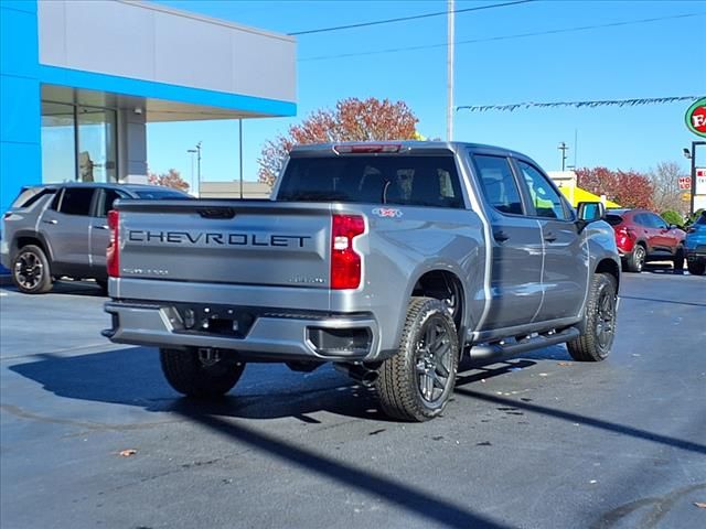 2025 Chevrolet Silverado 1500 Custom