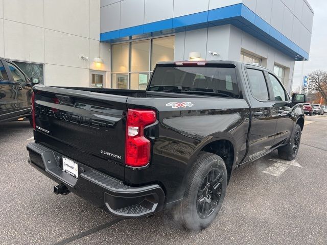 2025 Chevrolet Silverado 1500 Custom