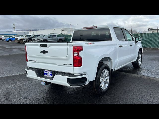 2025 Chevrolet Silverado 1500 Custom