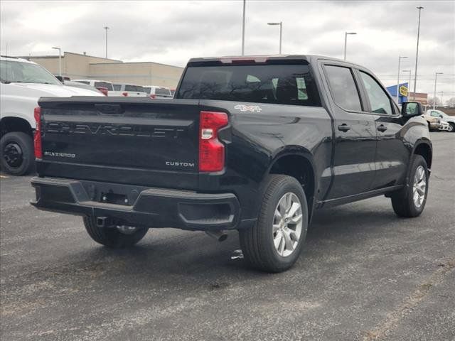 2025 Chevrolet Silverado 1500 Custom