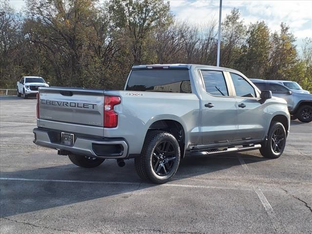 2025 Chevrolet Silverado 1500 Custom