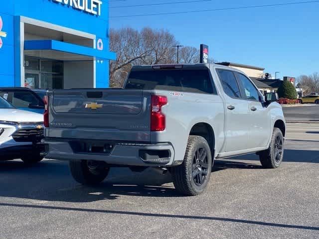 2025 Chevrolet Silverado 1500 Custom