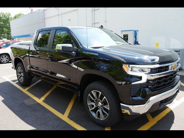 2025 Chevrolet Silverado 1500 LT