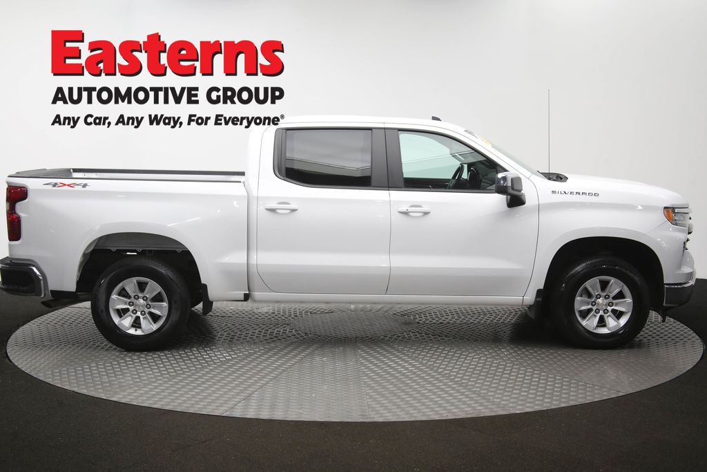 2025 Chevrolet Silverado 1500 17