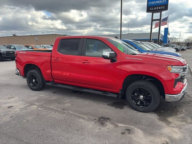 2025 Chevrolet Silverado 1500 LT