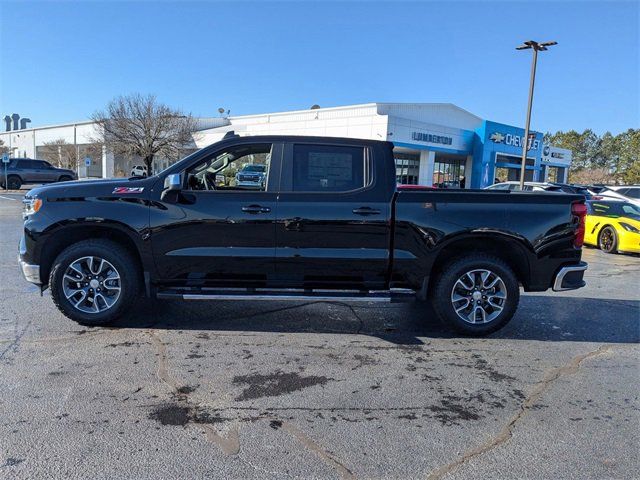 2025 Chevrolet Silverado 1500 LT