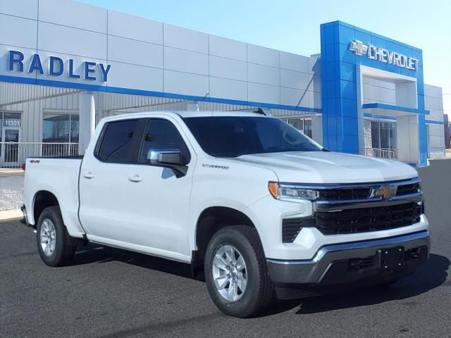 2025 Chevrolet Silverado 1500 LT