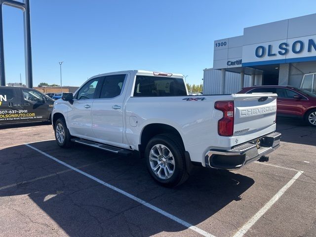 2025 Chevrolet Silverado 1500 LTZ