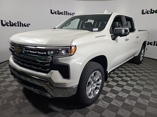 2025 Chevrolet Silverado 1500 LTZ