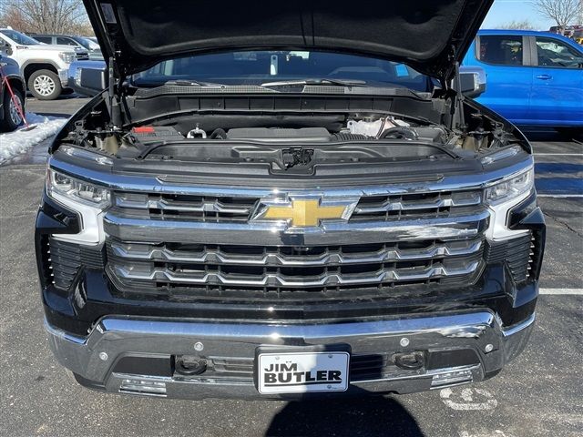 2025 Chevrolet Silverado 1500 LTZ