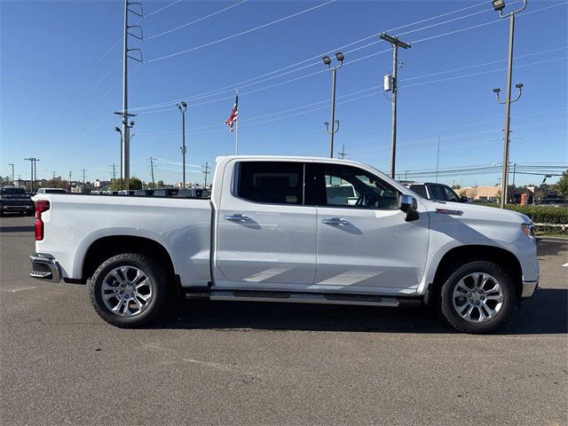 2025 Chevrolet Silverado 1500 LTZ