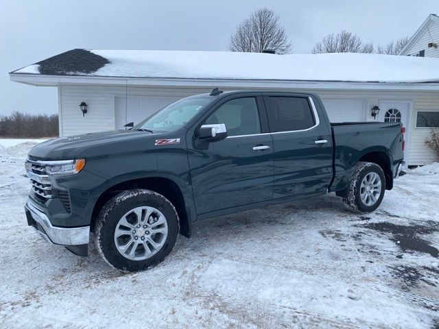 2025 Chevrolet Silverado 1500 LTZ