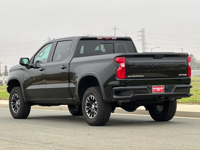 2025 Chevrolet Silverado 1500 ZR2