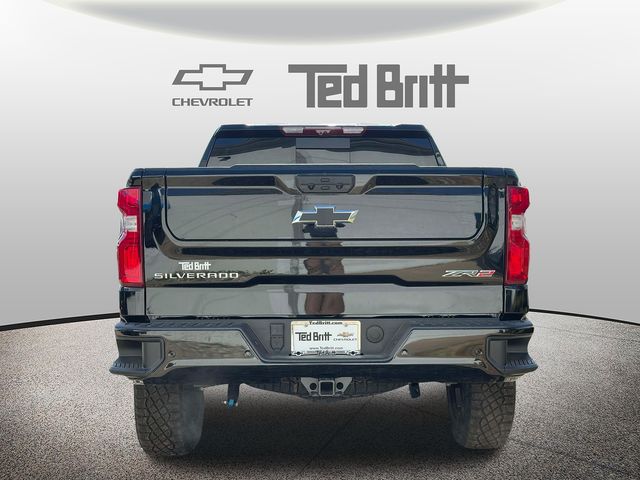 2025 Chevrolet Silverado 1500 ZR2