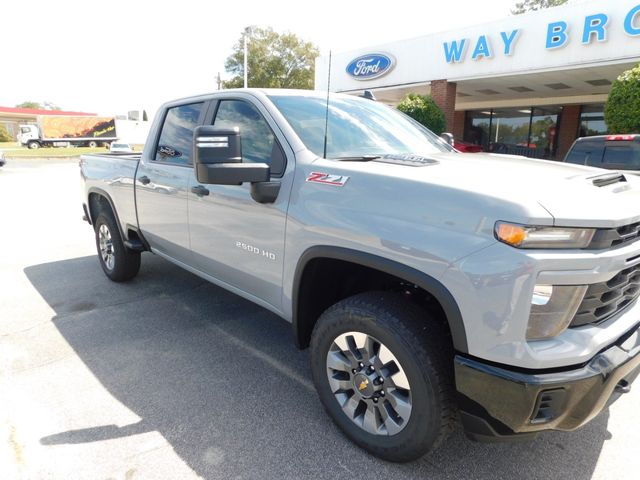 2025 Chevrolet Silverado 2500HD Custom