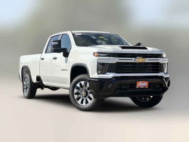 2025 Chevrolet Silverado 2500HD Custom