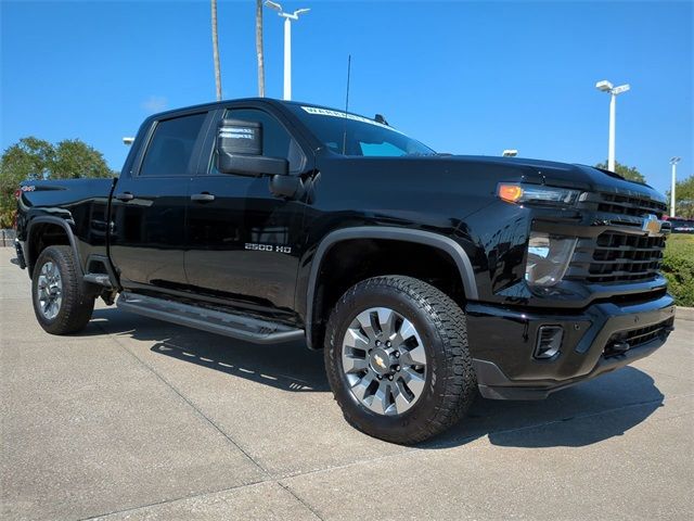 2025 Chevrolet Silverado 2500HD Custom